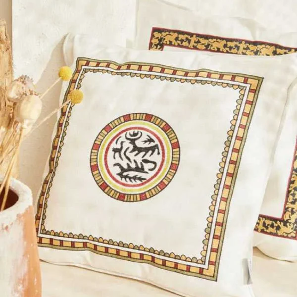 کوسن گلدوزی‌شده Karaca Home کد 505000430