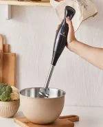 بلندر دستی مشکی براق کاراجا کد502000651 - تصویر 2