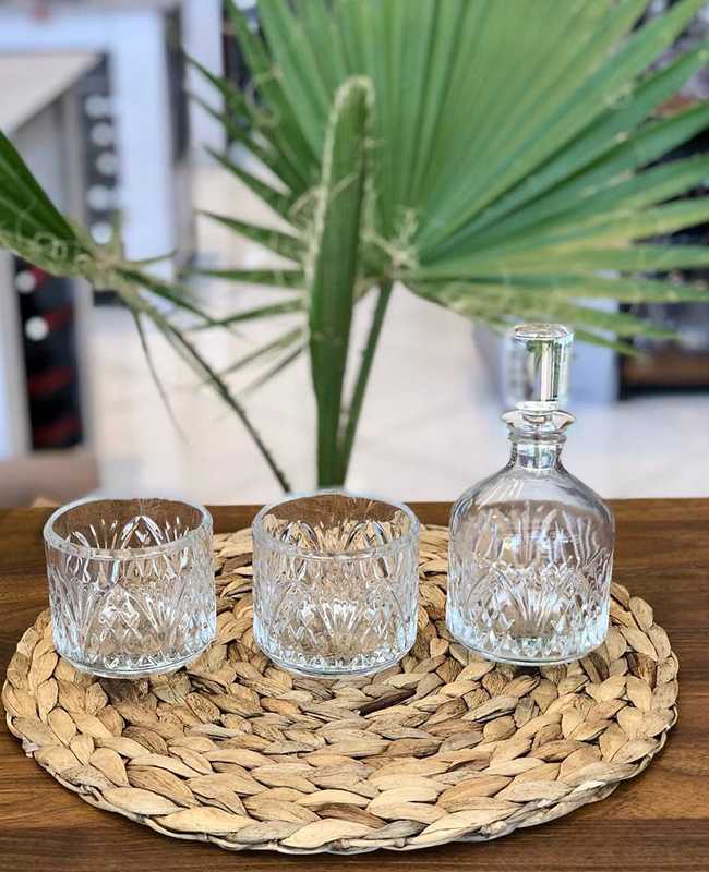 تنگ و 2 عدد نیم لیوان کدcoco-aron تنگ و 2 عدد نیم لیوان کدcoco-aron