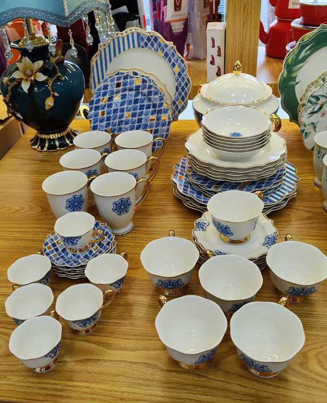 سرویس غذا خوری ۲۴ پارچه کدkit art 1021