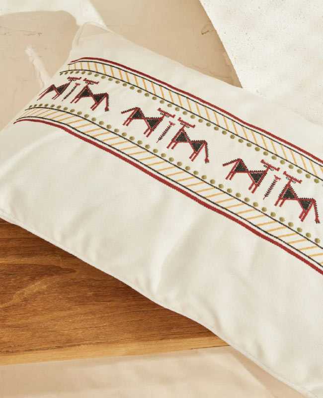 بالش گلدوزیشده Karaca Home کد 505000429