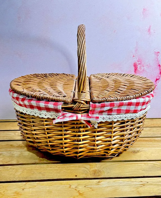 سبد حصیری بیضی وارداتی کد vt 4822