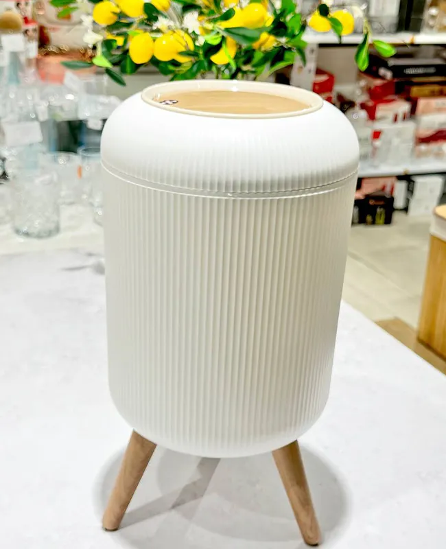 سطل پایه دار وارداتی کد kit-1637