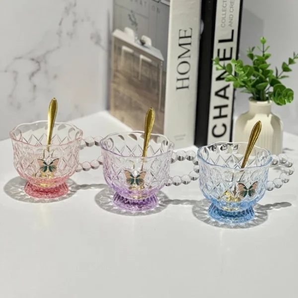 ماگ رنگی دسته مروارید تکی با قاشق کد 6096